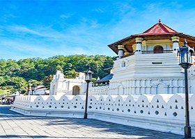 Airport -Kandy